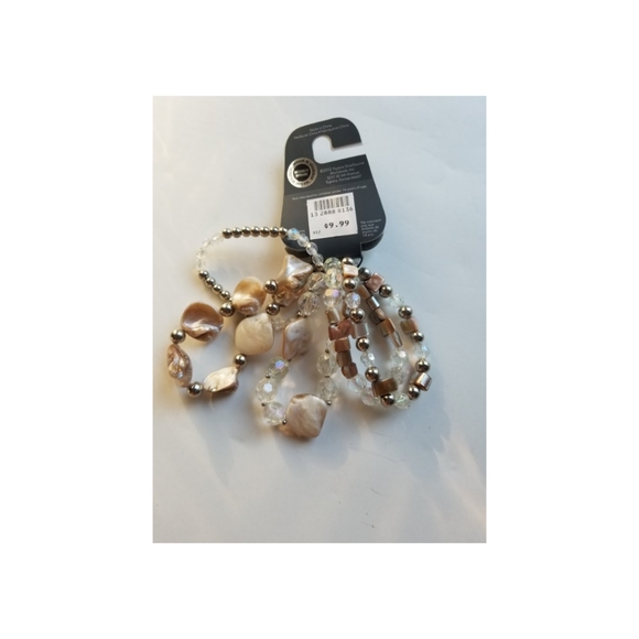 NWT 5 separate beaded adjustable bracelets - Picture 3 of 3